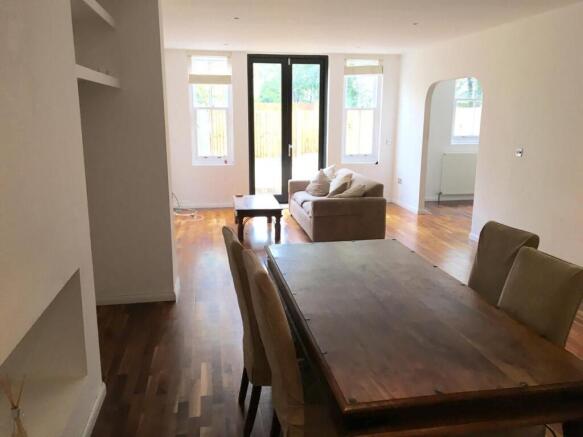 PHOTO-LIVING AND DINING ROOM HILLMARTON RD.jpg