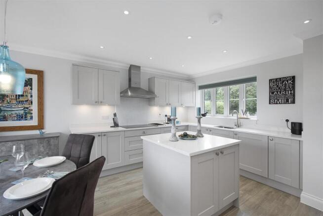 White Beams ph19.jpg