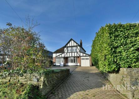 New Road, West Parley, Ferndown, BH22