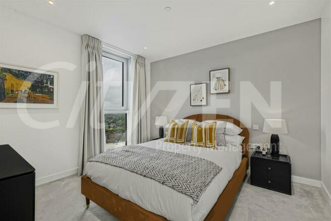 2 BED SHOW FLAT PICTURES