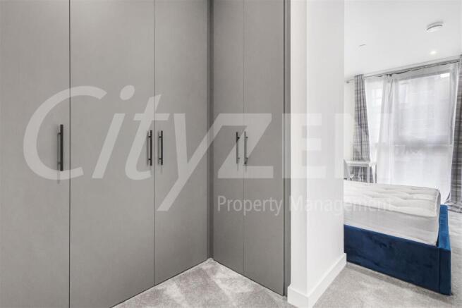 DRESSING AREA