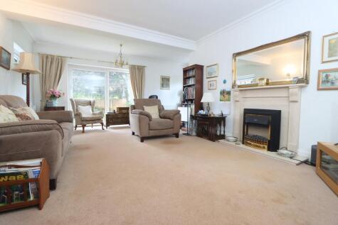 Newfield Road, Hagley, Stourbridge, DY9