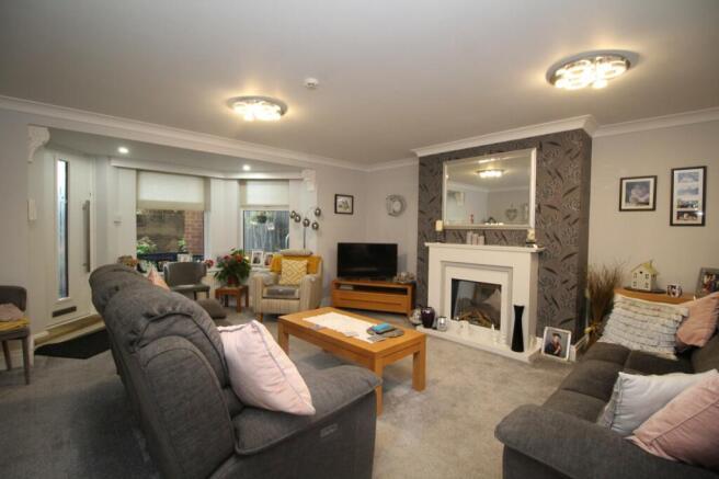 Living Roomb