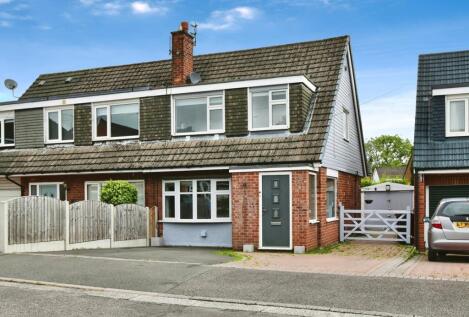 Dunster Close, Hazel Grove, Stockport, Cheshire, SK7