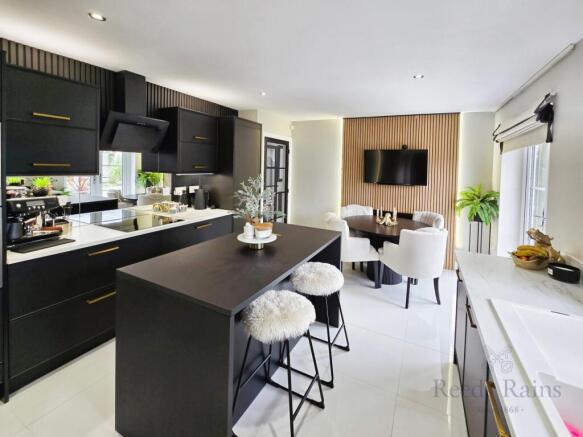 Kitchen / Diner