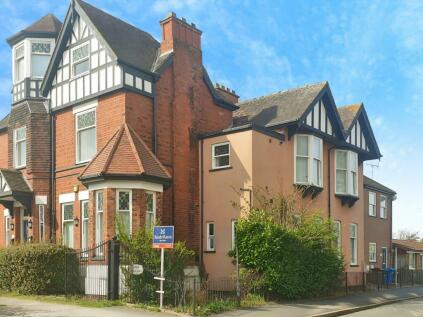 Hull - 2 bedroom apartment for sale