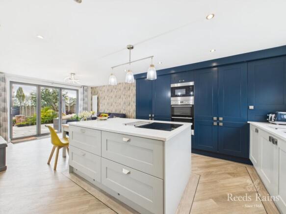 Kitchen/Dining Room