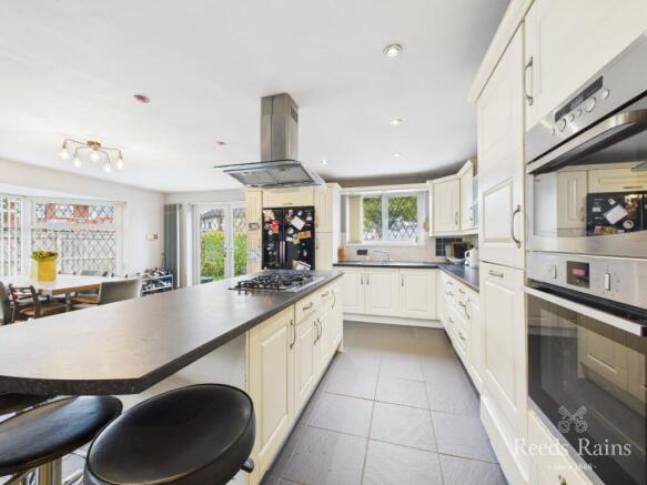 Kitchen/Family/Dinin