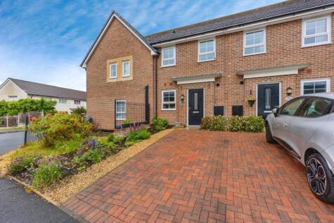 Fields Farm Road, Hyde, Greater Manchester, SK14
