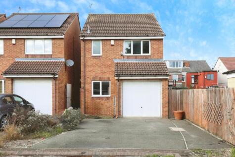 Kieran Close, Dinnington, Sheffield, South Yorkshire, S25