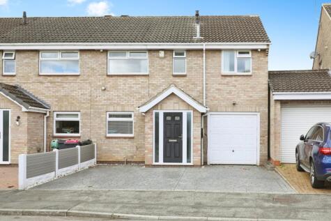 Gleneagles Road, Dinnington, Sheffield, South Yorkshire, S25