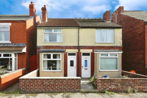 Rotherham Road, Dinnington, Sheffield, South Yorkshire, S25