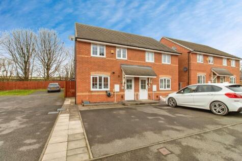 Guppy Walk, Morley, Leeds, LS27