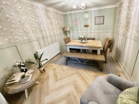 Dining Room/Bedroom