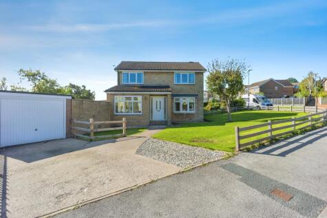 Stoneleigh Grove, Ossett, West Yorkshire, WF5