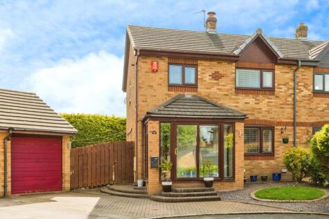 Meadowclough, Skelmersdale, Lancashire, WN8