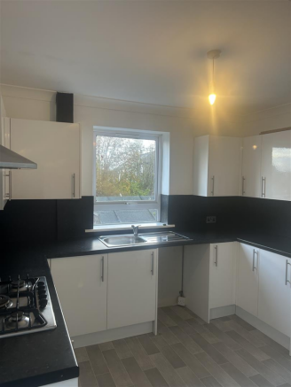 9 Knowehead Road Kitchen.png