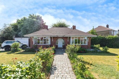 Mill Hill Lane, Pontefract, West Yorkshire, WF8