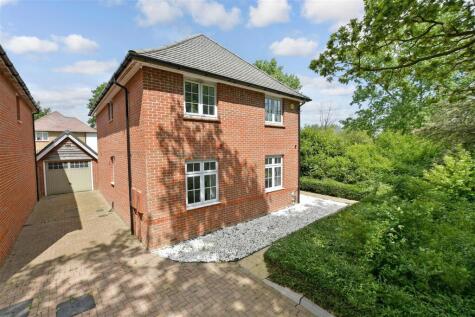 Sellars Way, Basildon, Essex