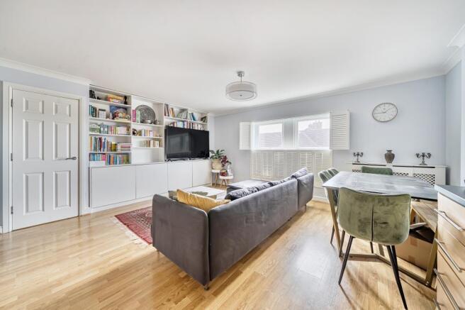 Living/Dining Area