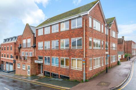 Chesham - 2 bedroom flat for sale