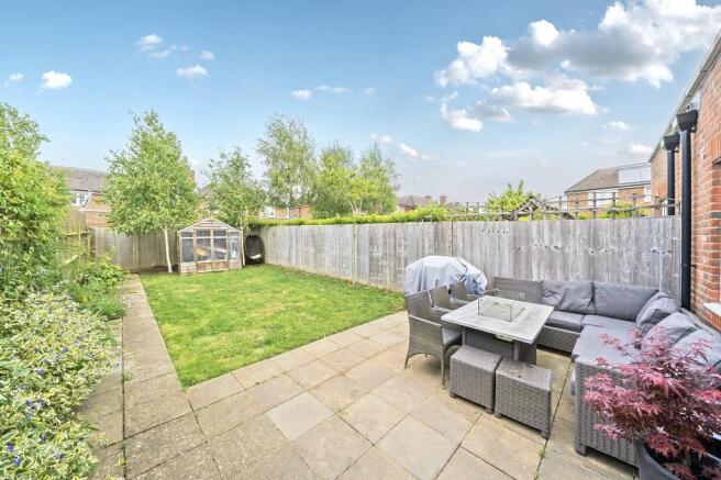 Rear Garden & Dining Area