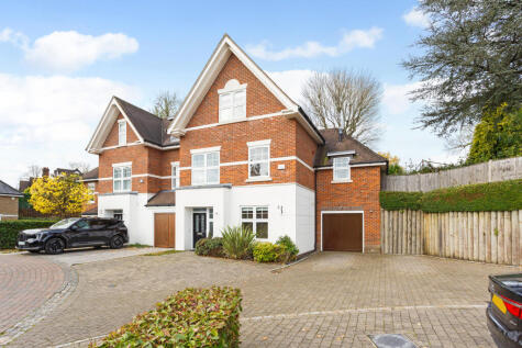 Manor Place, Kingswood, KT20