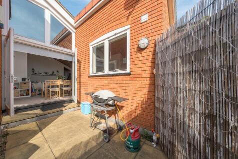 Reading Road, Henley-On-Thames, RG9