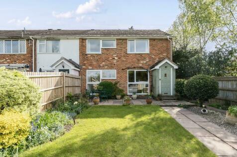 Wooburn Common - 3 bedroom end of terrace house for sale