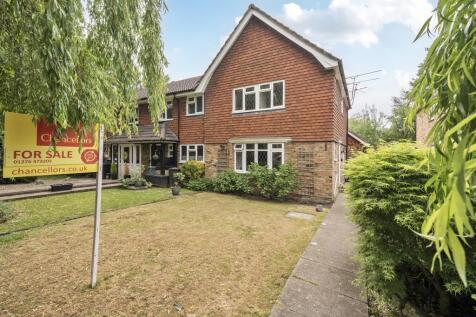 Lightwater, Surrey, GU18