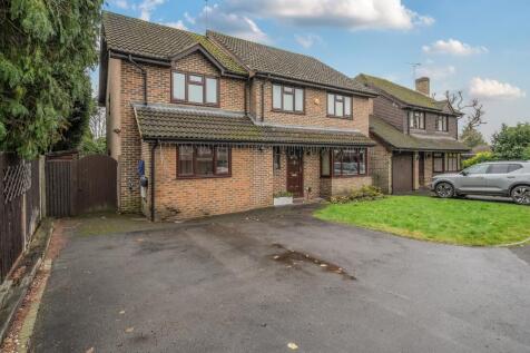 Windlesham, Surrey, GU20