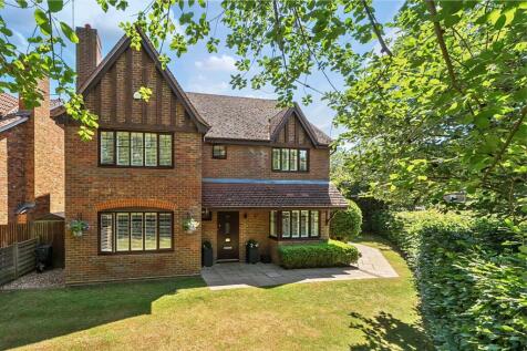 Medstead Drive, Fleet, GU51