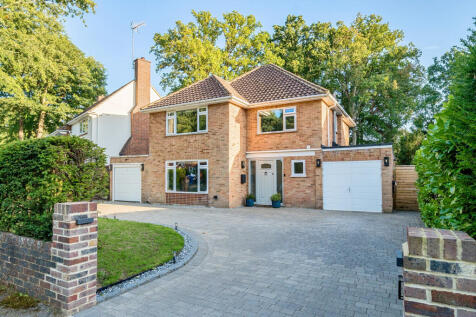 St. Michaels Road, Farnborough, GU14