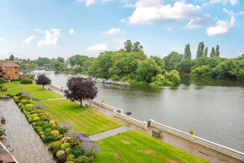 Thames Eyot, Twickenham, TW1