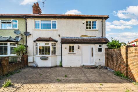 Staines Upon Thames, Middlesex, TW19