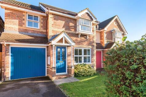 Heather Drive, Thatcham, RG18