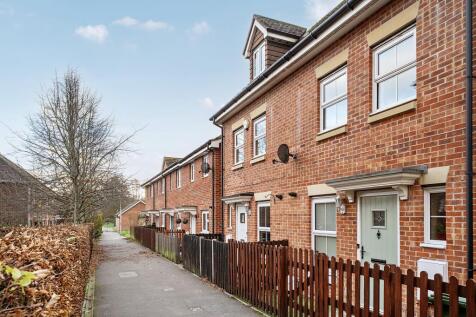 Kennet Heath, Thatcham, RG19