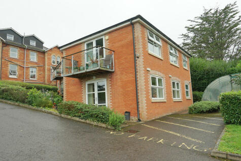 Tiverton - 1 bedroom serviced apartment for sale
