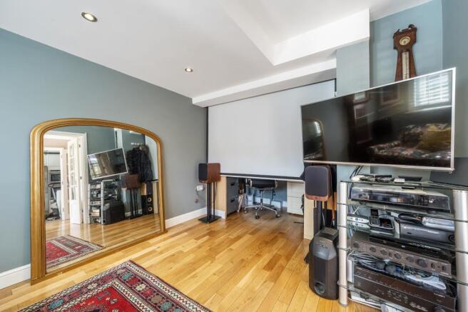Snug/Cinema Room