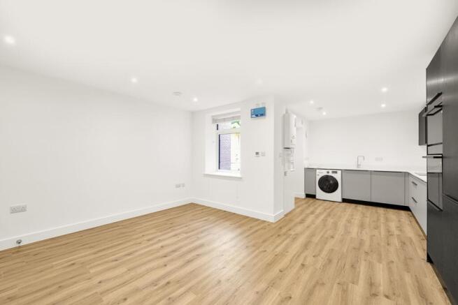 1-115-LondonRoad-02