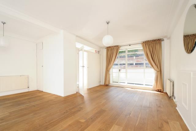 Bedroom/Reception