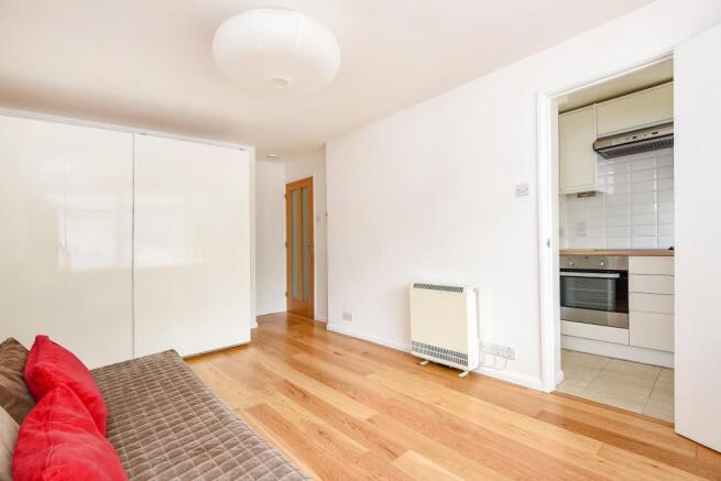 Kitchen / Living Room