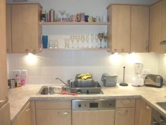 Kitchen: