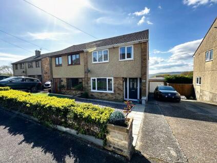 Neath - 3 bedroom semi-detached house for sale