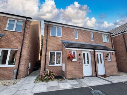 33 Ffordd Llanbedr, Pontyclun, CF72 4AF