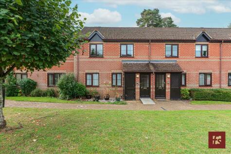 Crowthorne - 2 bedroom retirement property for sale