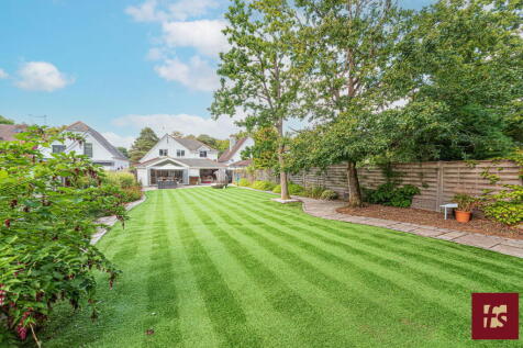 Ellis Road, Crowthorne, Berkshire, RG45 6PR