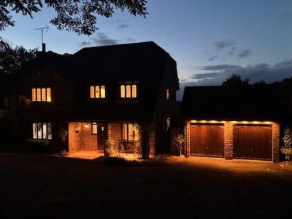 Lamborne Close, Sandhurst, GU47 8JL