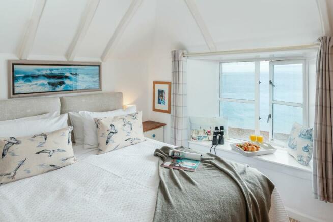 Sea Breeze Bedroom_Torcross