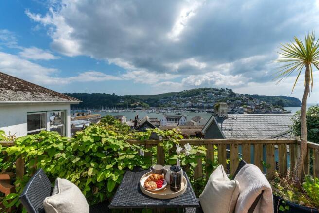 Balcony & View_19 Above Town, Dartmouth